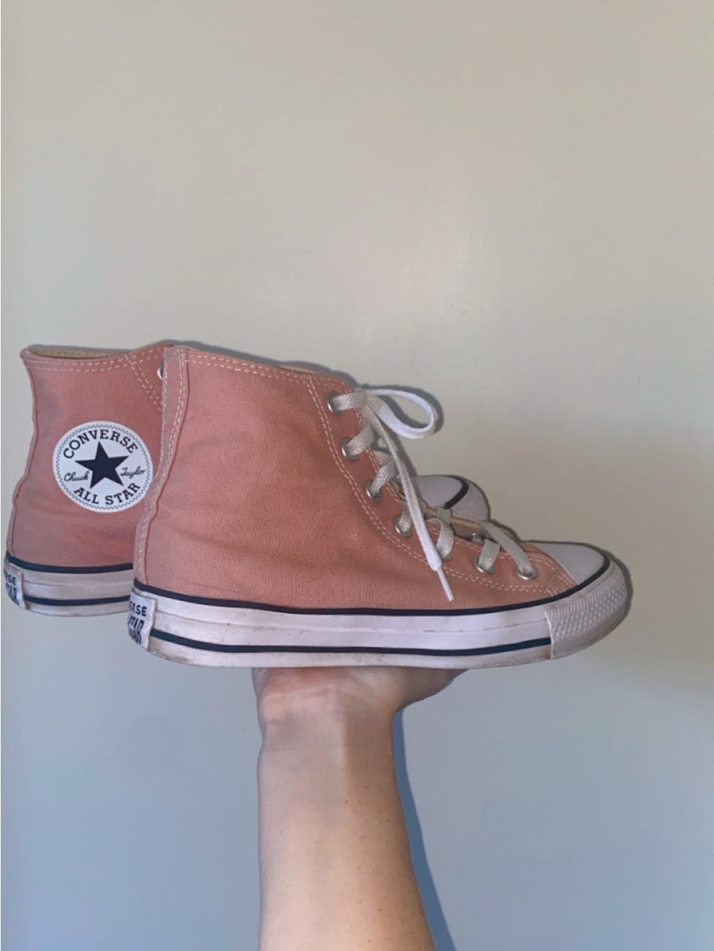 Women’s High Top Chuck Taylor Converse - Peach Pink